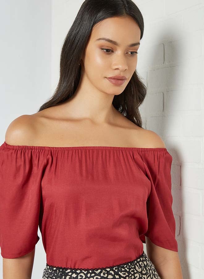 Aila Solid Design Square Neck With Puff Sleeves Top Red - Image 4