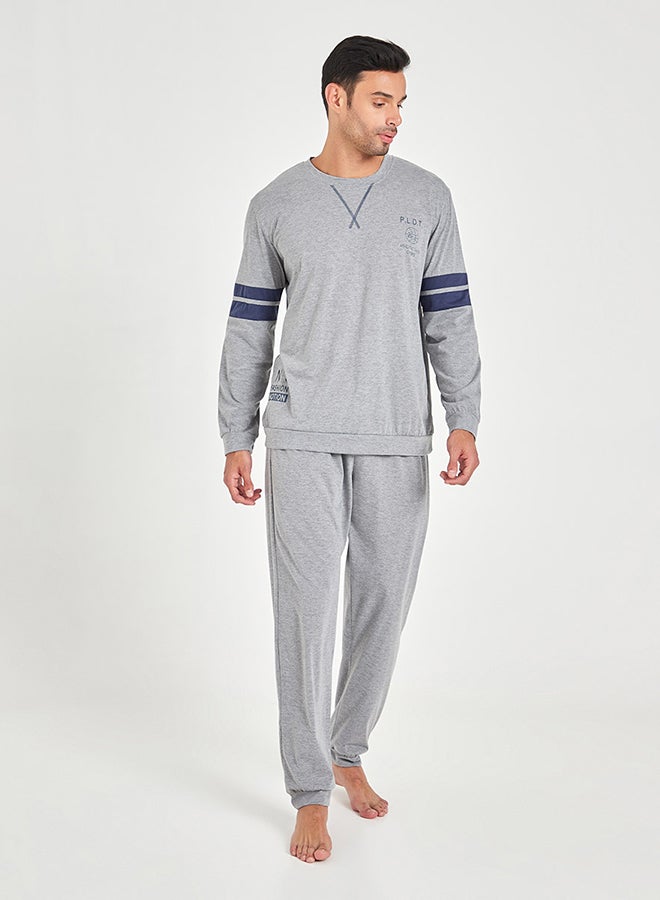 SunBurn by Styli Contrast Panel Regular Fit T-shirt and Loungewear Pants Set Charcoal  - Image 1