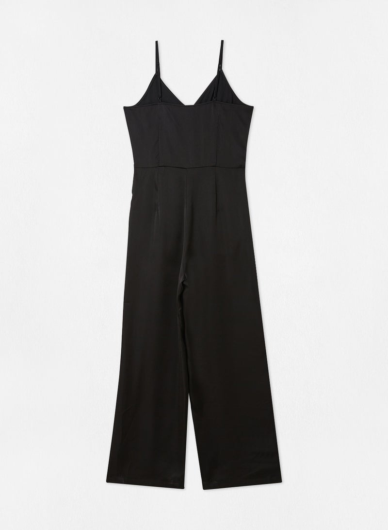 Pleated Jumpsuit Black - v1649845720/N51700312V_2