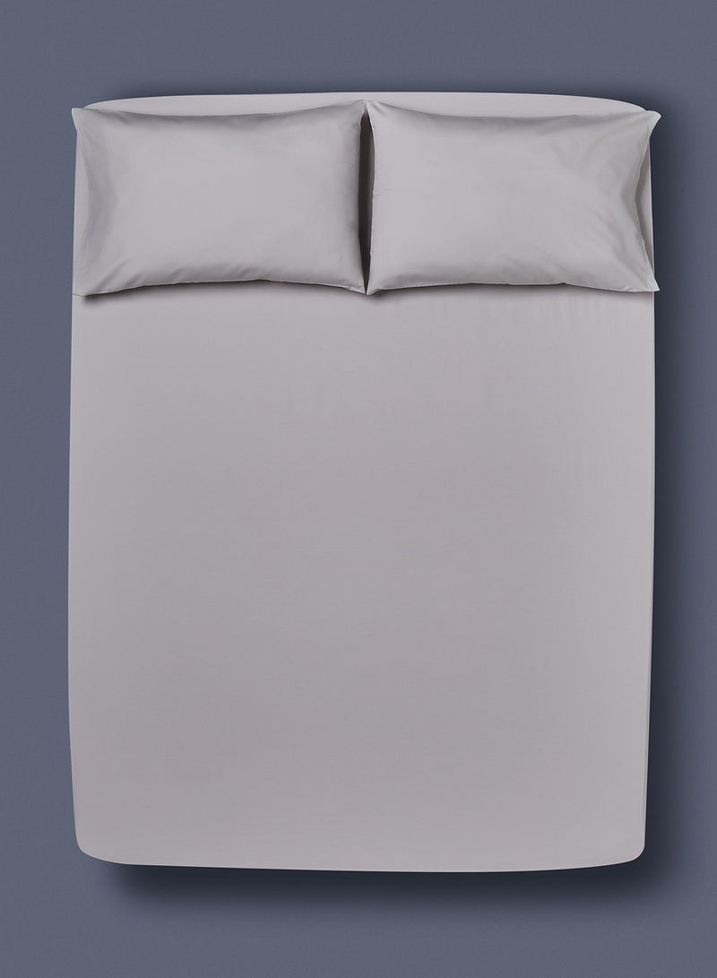 Noon East Fitted Bedsheet Set King Size 100% Cotton Premium Quality 300 TC Everyday Use Breathable And Soft, With 1 Bed Sheet 200X200 Cm + 25cm And 2 Pillow Cases 50X75 Cm - Light Grey Light Grey King  - Image 1