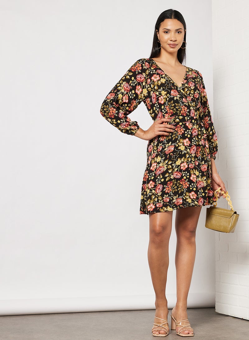 NA-KD - Floral Wrap Dress Black Flower Print - Image 1