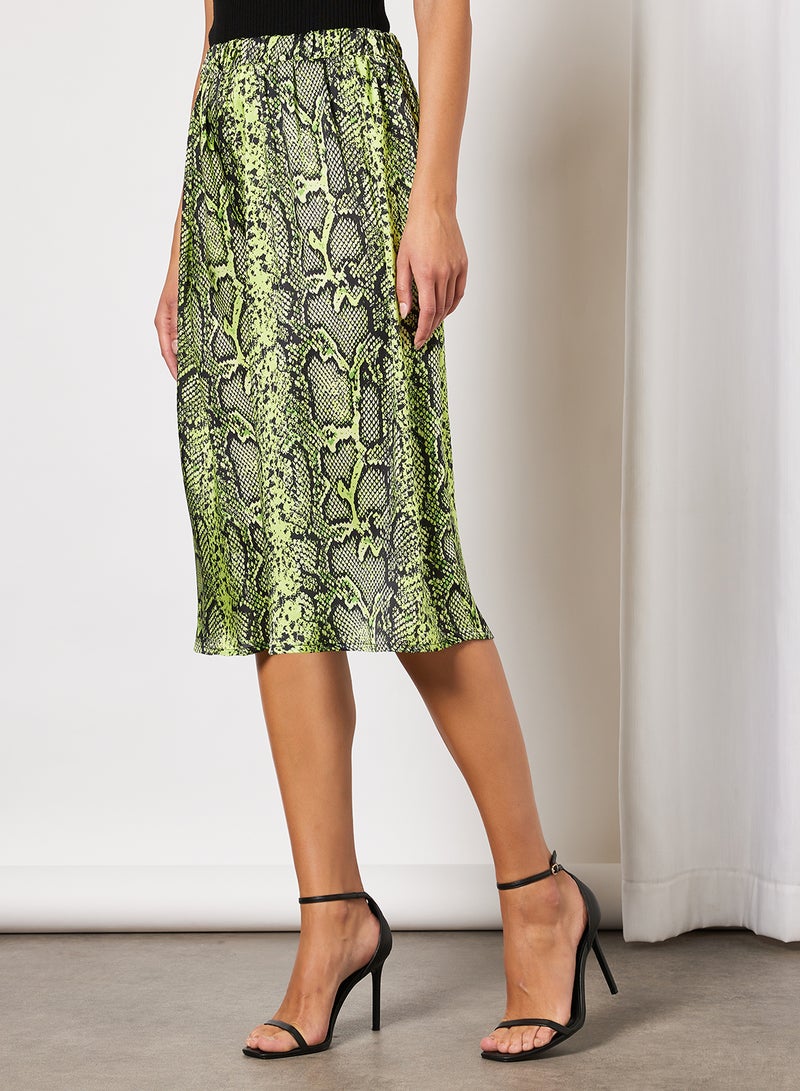 NA-KD - Snake Print Midi Skirt Green - Image 1