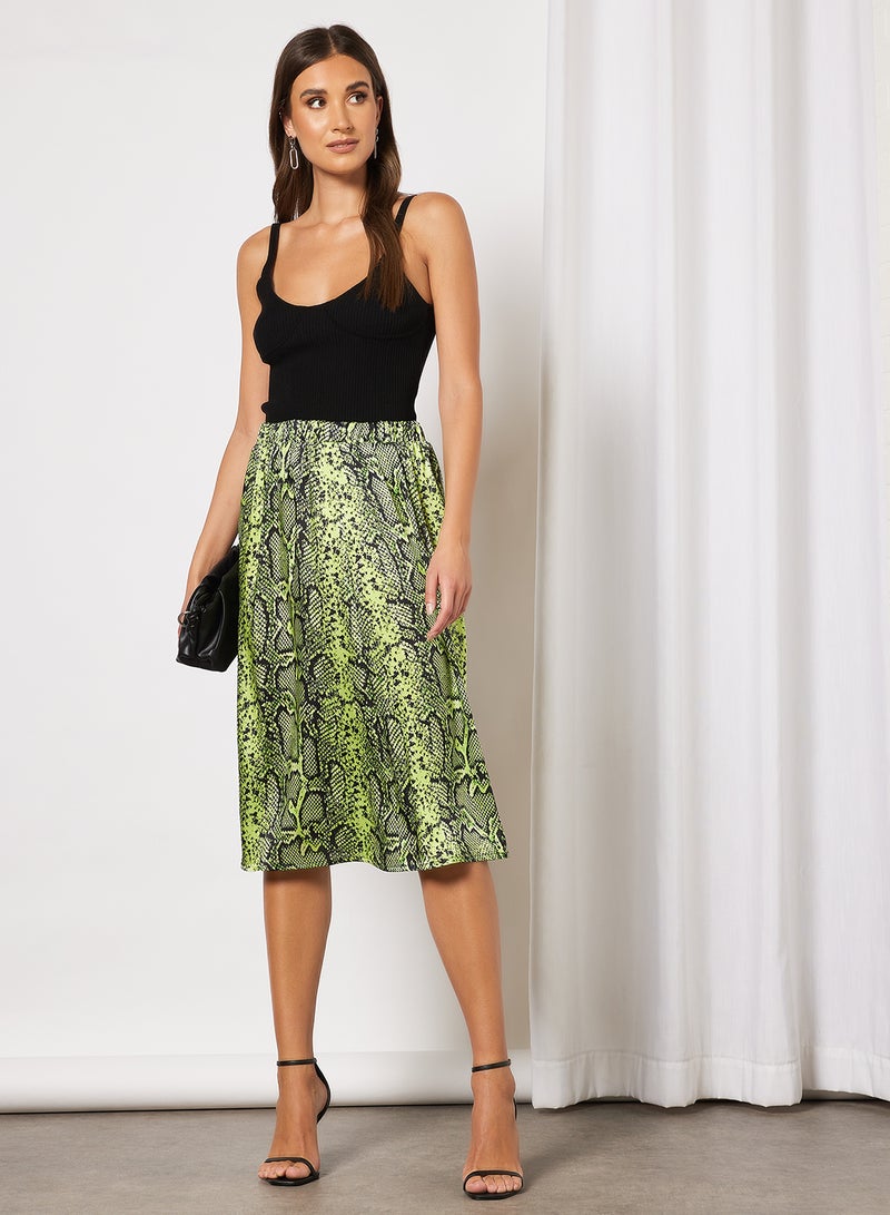NA-KD - Snake Print Midi Skirt Green - Image 1