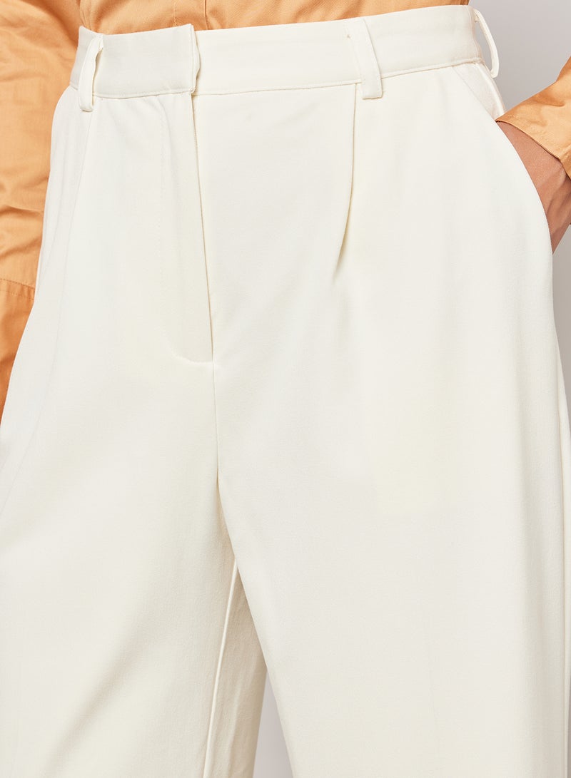 NA-KD Pleat Detailed Suit Pants Cream - Image 3