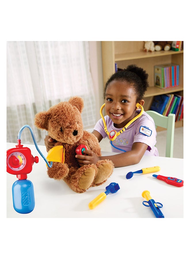 Learning Resources Pretend And Play Doctor Set  - Image 5