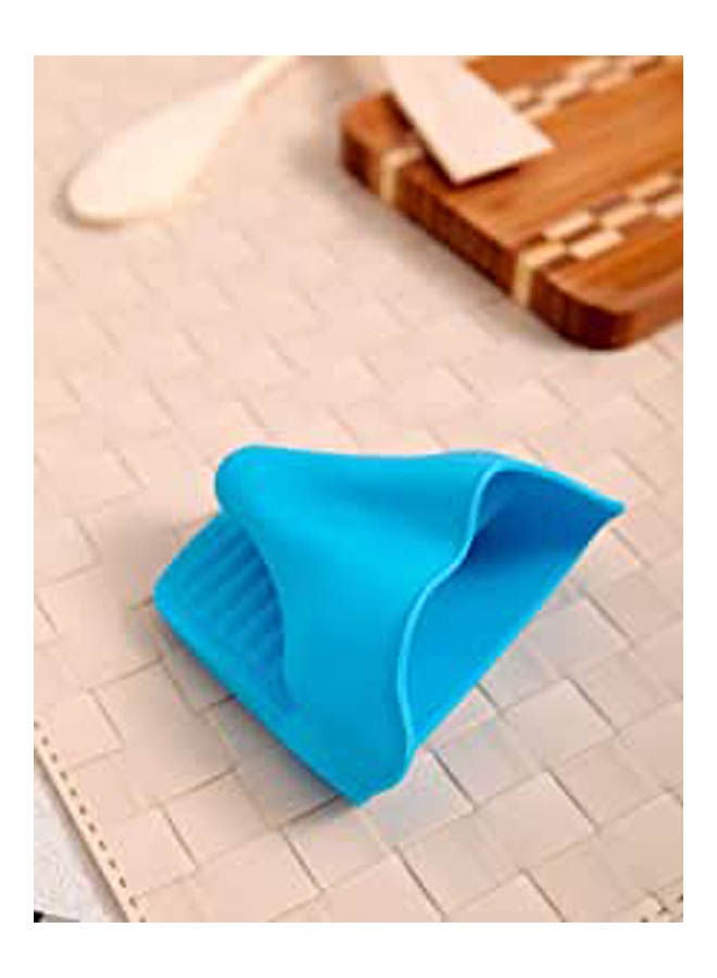 Silicone Grip For Carrying Utensils Easily Without Heat To Avoid Burns Blue
