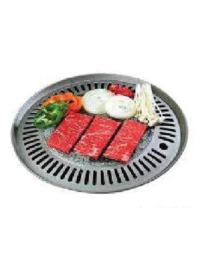 Generic Grill Working On The Heater Black 