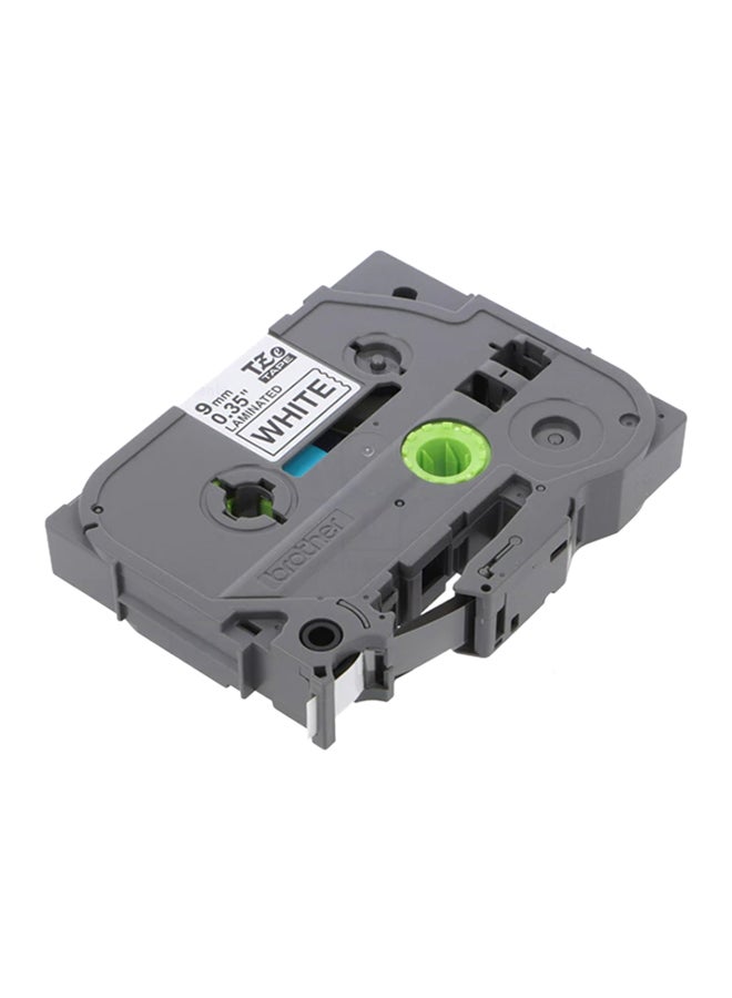 بروذر شريط لاصق بلون أسود مع أبيض مقاس 9 مم طراز TZe-221 أسود/ أبيض  - Image 2
