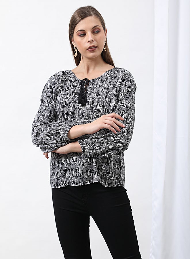 Aila Over-All Floral Printed Top Black/White Aop  - Image 1
