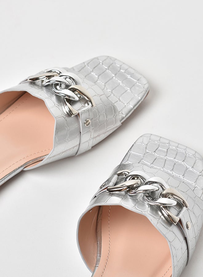 Aila - Animal Pattern Chain Detail Strap Flat Sandals Silver - Image 1