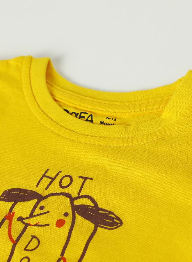 زرافة تيشيرت مزين بفتحة رقبة مستديرة وأكمام قصيرة للأولاد الصغار أصفر مسطردة - Image 4