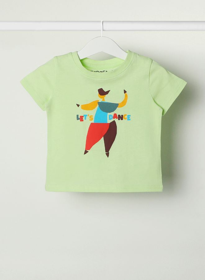 زرافة تيشيرت مزين بفتحة رقبة مستديرة وأكمام قصيرة للأولاد الصغار أخضر - Image 1