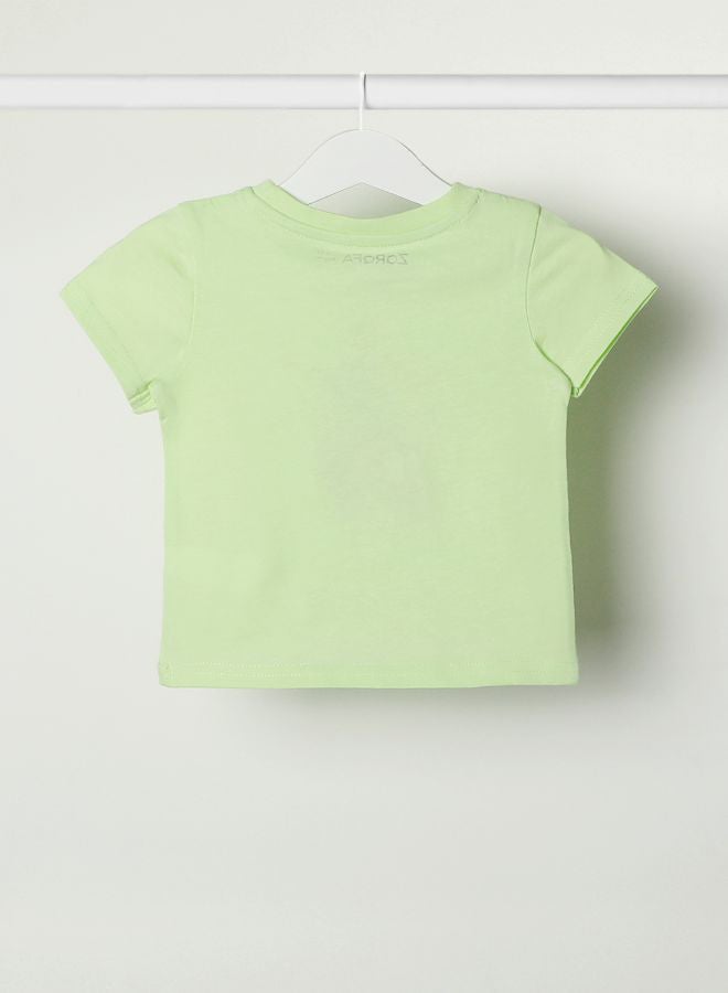 زرافة تيشيرت مزين بفتحة رقبة مستديرة وأكمام قصيرة للأولاد الصغار أخضر - Image 2