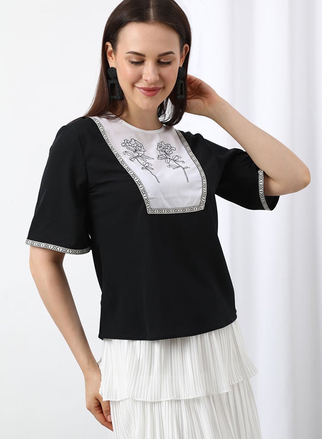 Aila Casual Woven Top Black/White - Image 3