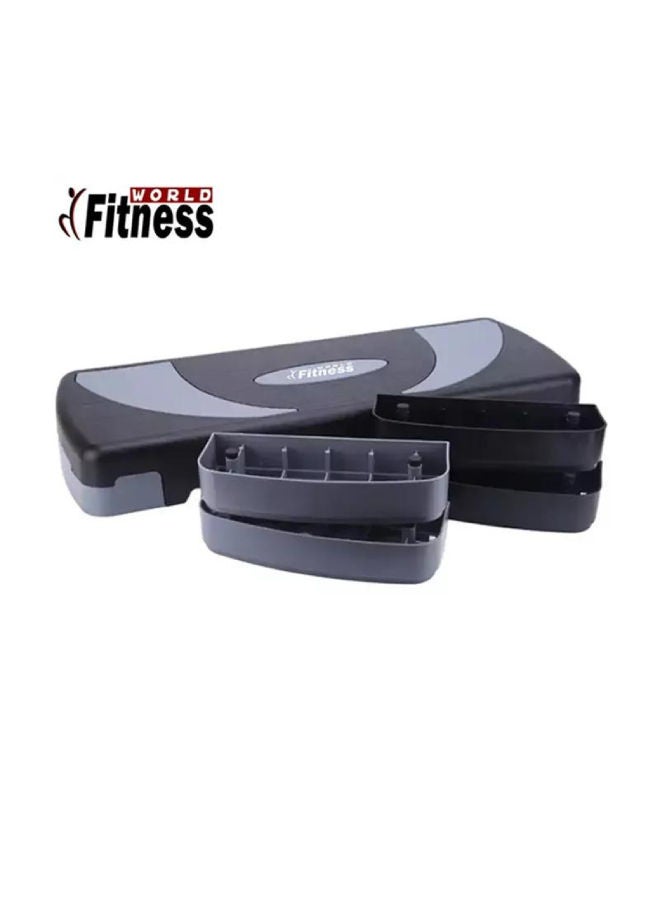 Fitness World - Aerobic Exercise Class - Image 1