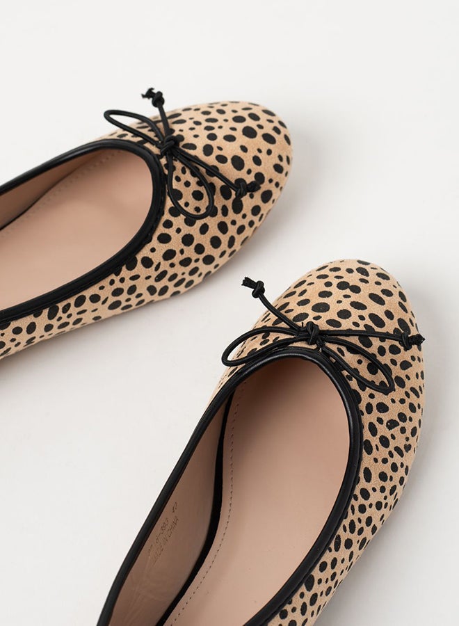 Jove Animal Pattern Bow Detail Ballerina Beige/Black - Image 4