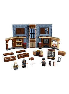 LEGO 76385 256-Piece Harry Potter Hogwarts Moment: Charms Class Building Toy 256 8+ Years  - Image 2