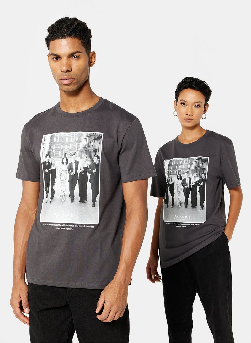 NA-KD - Unisex FRIENDS Graphic T-Shirt Grey - Image 1