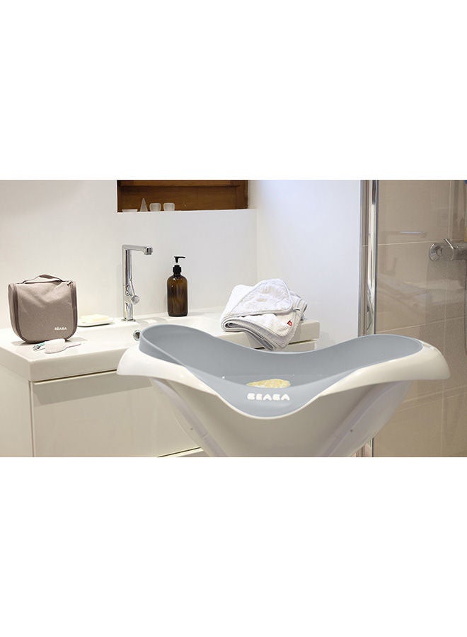 BEABA - Baby Bath Non - Slip And Comfortable Ergonomic Multi - Functional Soft Flexible Material Drain Plug Camele'O Made In France Grey 1 Unite (Lot De 1) 920352 - Image 1