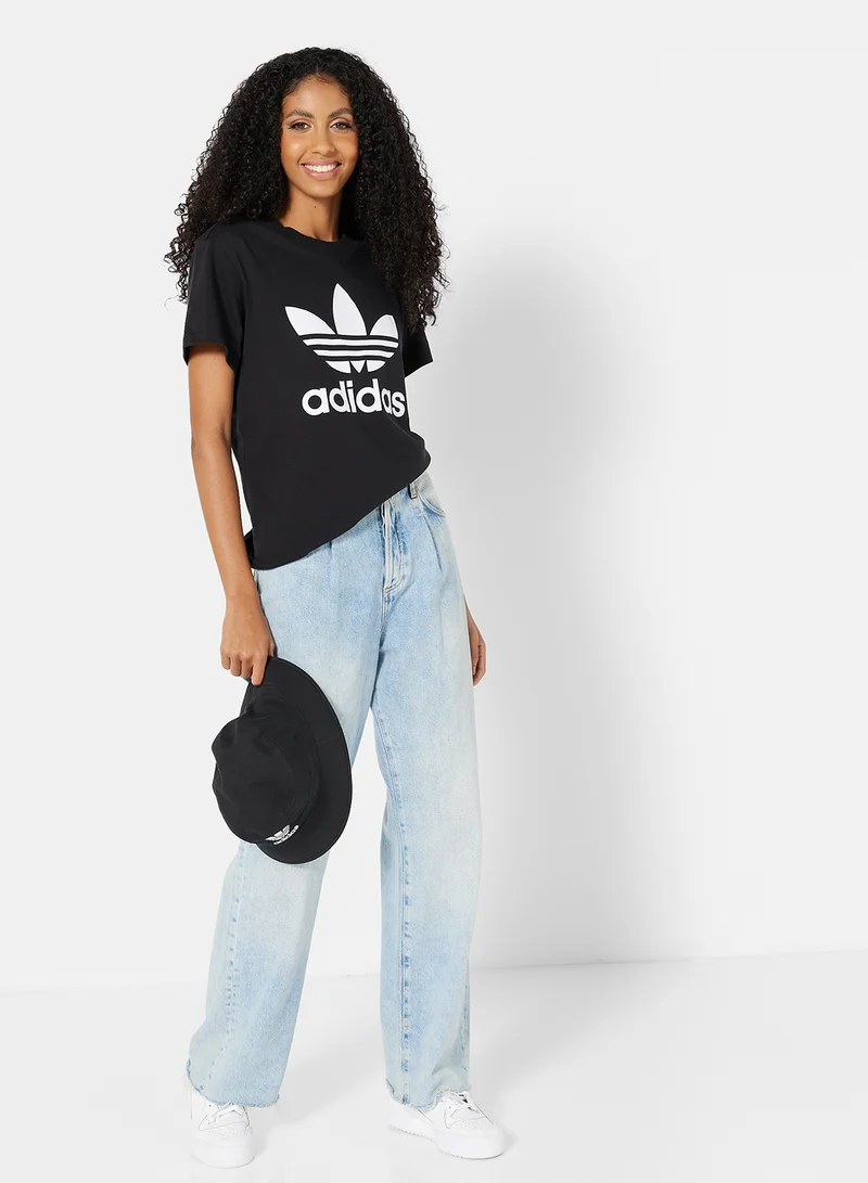 adidas Originals Boyfriend Trefoil Tshirt Black/White