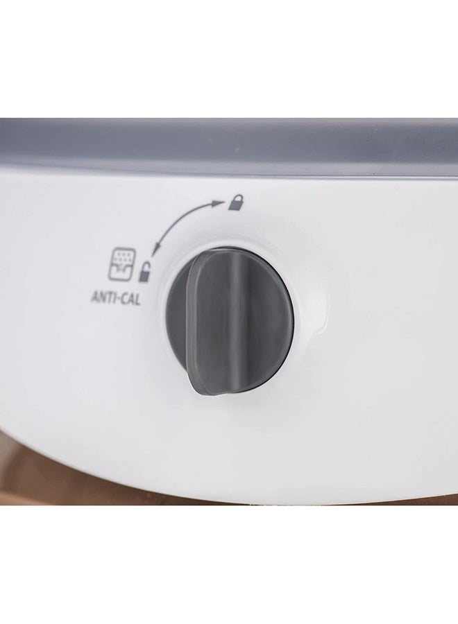 BLACK+DECKER - Twin Pole Garment Steamer, Fast Heating, 35g/min Steam Rate, 6 Steam Levels, Stainless Steel Head, Auto Cut-Off,Extended Steaming Capacity, 1.5 L 2400 W GST2400-B5 White/Gold - Image 1