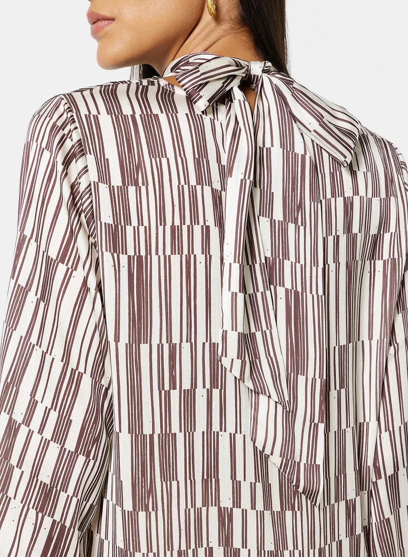 GHOSPELL Overlap Lines Pleated Dress Brown