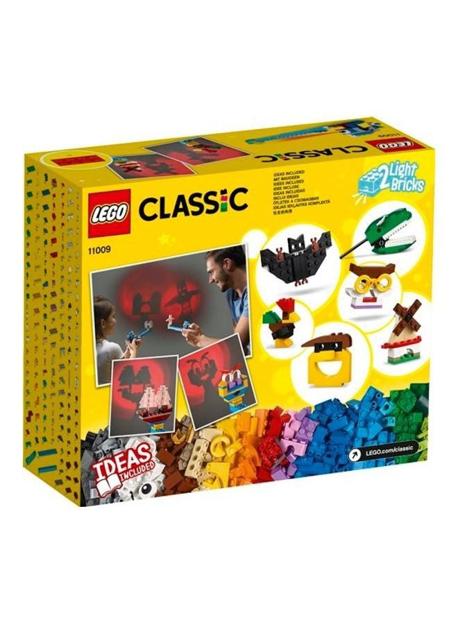 LEGO 11009 Classic Bricks And Lights 441 5+ Years  - Image 2