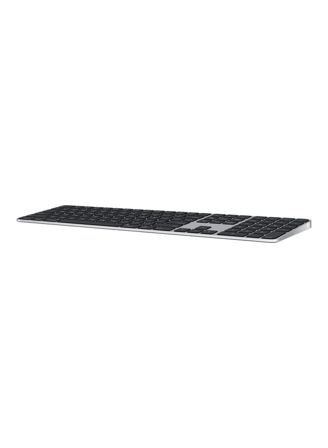 Apple Magic Keyboard with Touch ID and Numeric Keypad for Mac models with Apple silicon - Arabic - Keys Black - Image 3