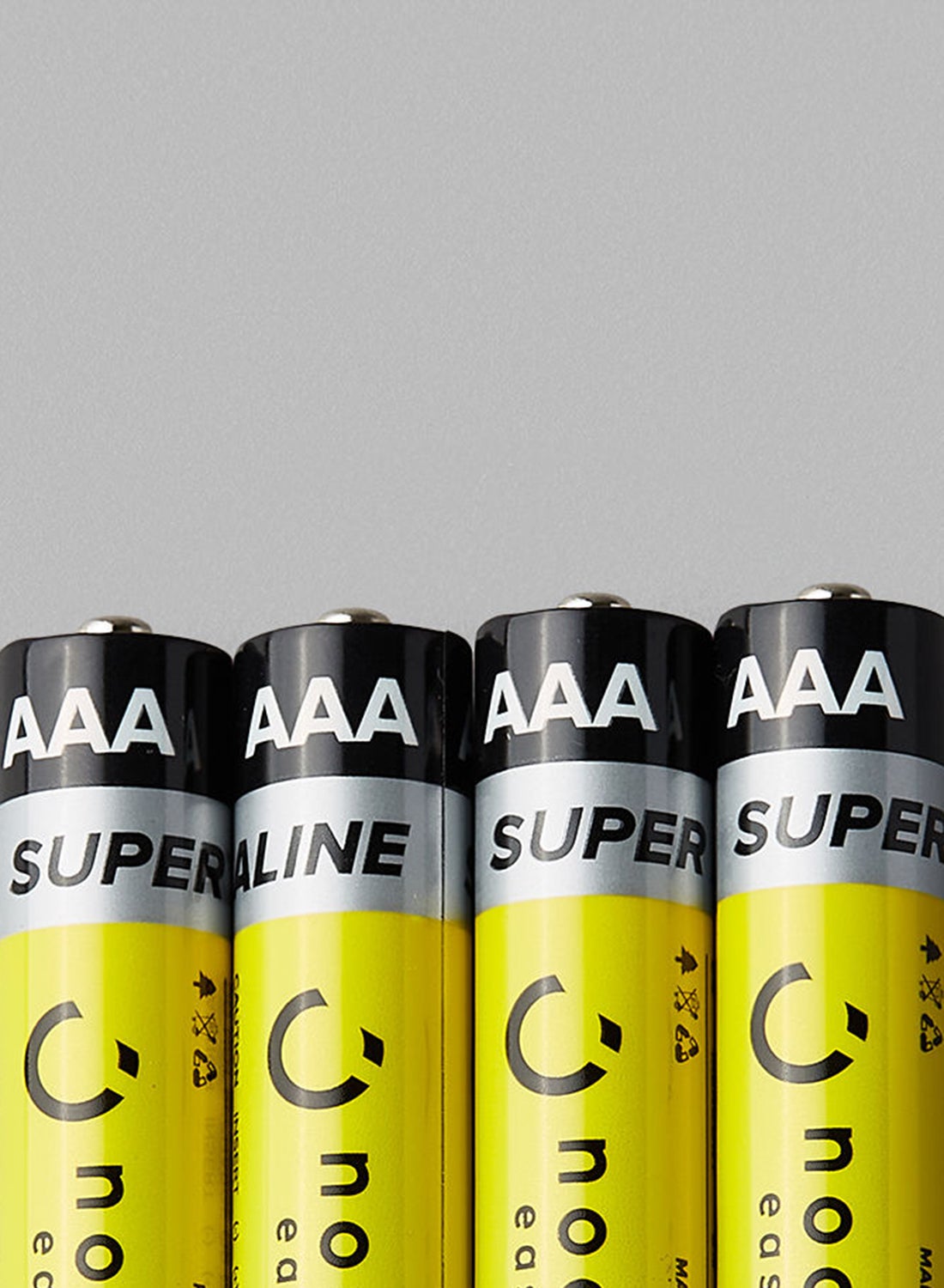 4-Piece LR03 AAA Alkaline Battery Set Yellow/Black 