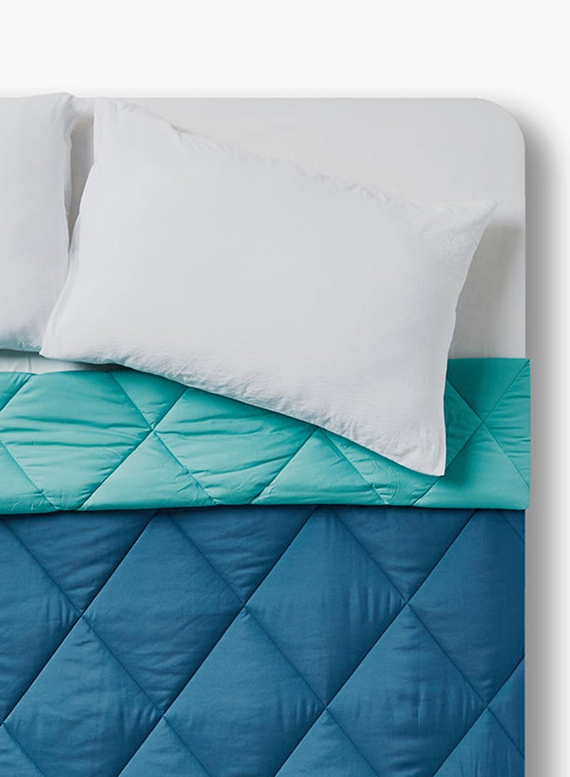 Amal - Comforter Queen Size All Season Everyday Use Bedding Set Extra Soft Microfiber Single Piece Reversible Comforter   Blue/Aquifier Polyester Blue/Aquifier - Image 1
