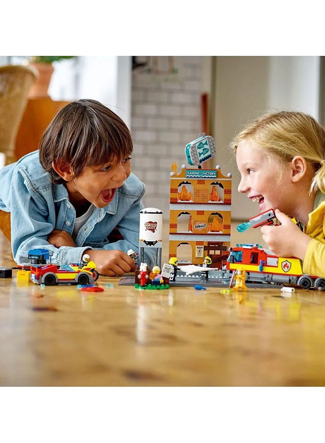 LEGO 60321 City Fire Brigade  Building Kit 766 Pieces 766 7+ Years - Image 5