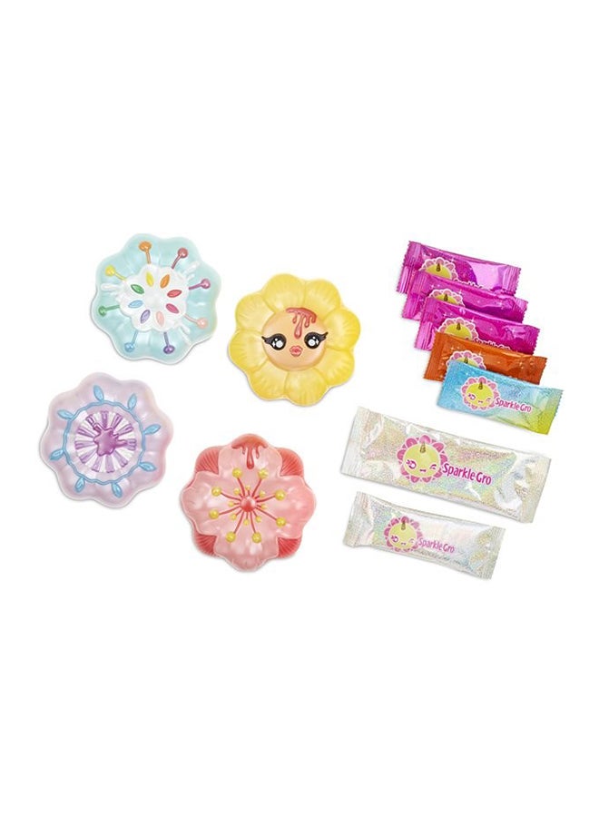 L.O.L. SURPRISE! OMG Royal Bee Styling Head 34.9x30.48x1397cm  - Image 1