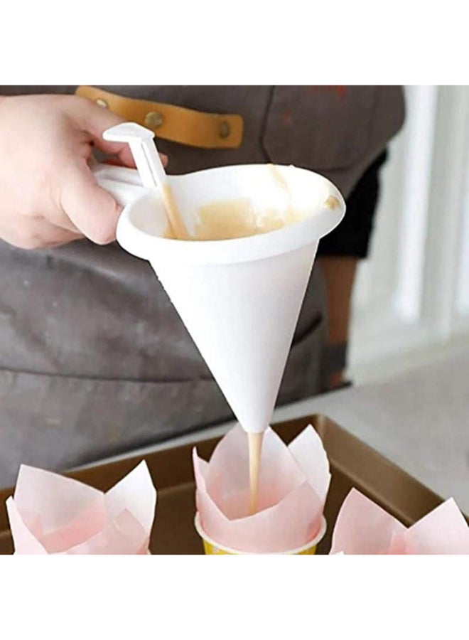 Wilton Easy-Pour Funnel White 5x4cm - Image 5