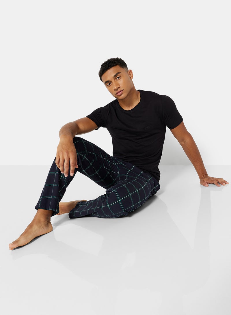 BOSS - Basic Essential Undershirt (Pack of 3) Black - Image 1