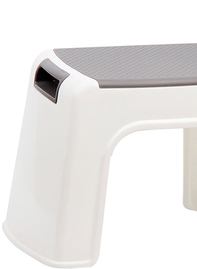 Amal - Oval Shaped Step Stool To Be Used For Varied Areas Of Home And Outside With An Anti Skid Top White 36 x 23 x 21cm - Image 1
