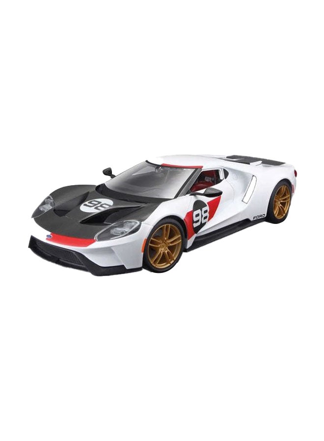 Maisto 1:18 Scale Special Edition - 2021 Ford GT Heritage - White Diecast Car 27.90 x 7.55 x 11.50cm  - Image 1