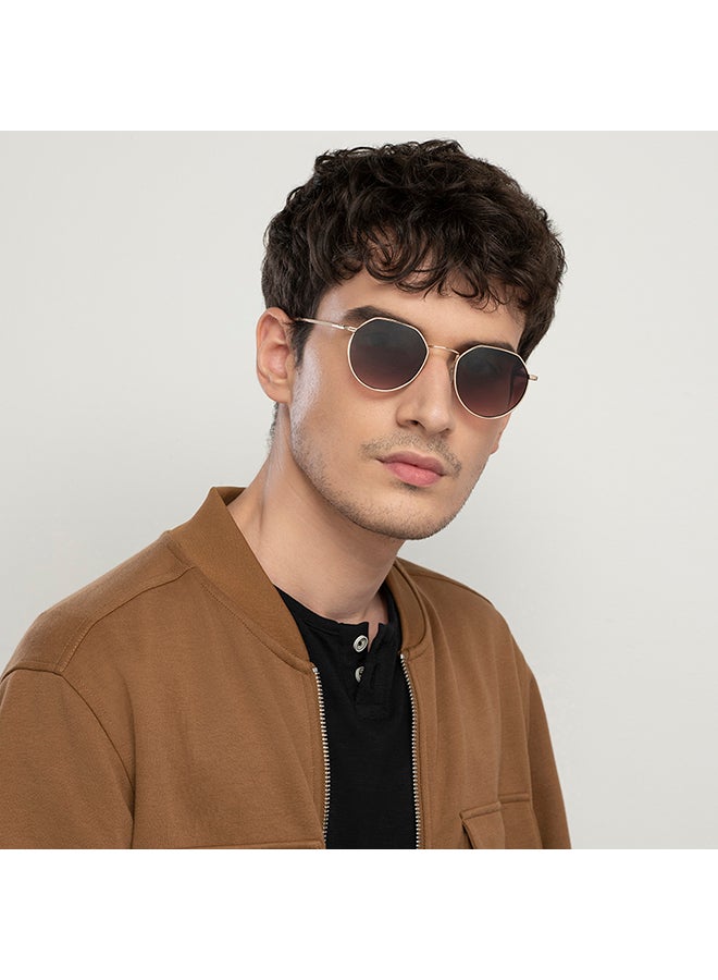 فينسينت تشيس نظارة شمسية بإطارٍ كلاسيكي بحواف كاملة هندسي الشكل وبعدساتٍ مُستقطبة وبحمايةٍ من الأشعة فوق البنفسجية طراز VC S13984 - حجم العدسة 50 مم - ذهبي - Image 3