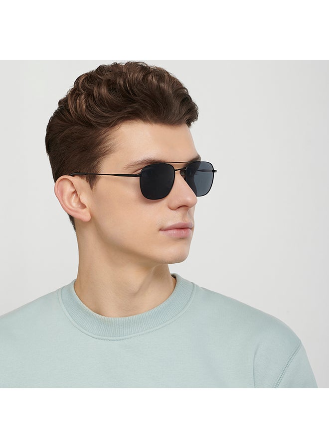 VINCENT CHASE Vintage Full Rim Square Frame Polarized & UV Protected Sunglasses VC S13113 - 54mm - Black - Image 4