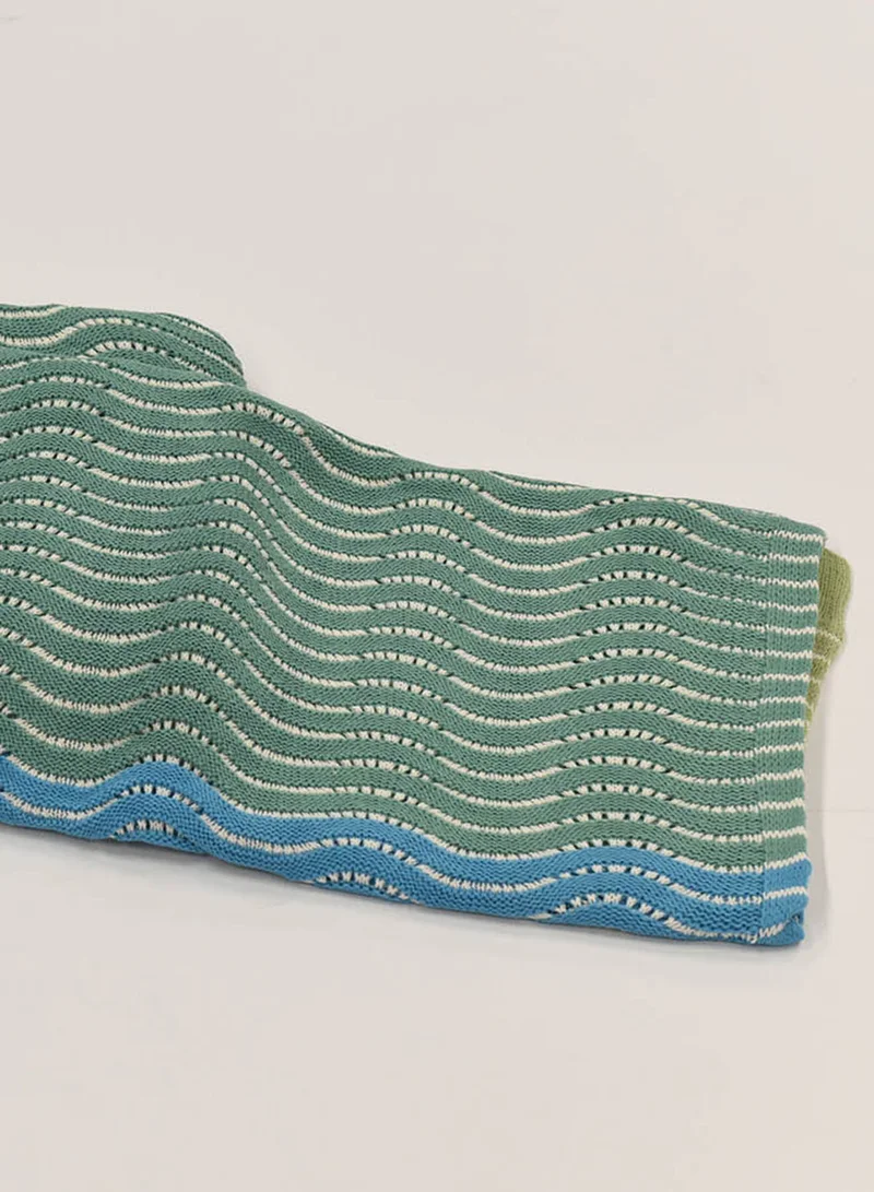 Noon East Lightweight Summer Blanket Queen Synthetic Fibre Size 350 GSM Soft Knitted All Season Blanket Bed And Sofa Throw Green 150 x 200cm