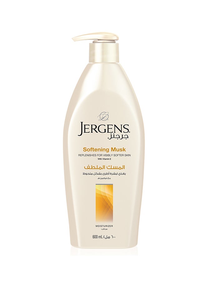 Jergens Softening Musk Dry Skin Moisturizer 600ml  - Image 1