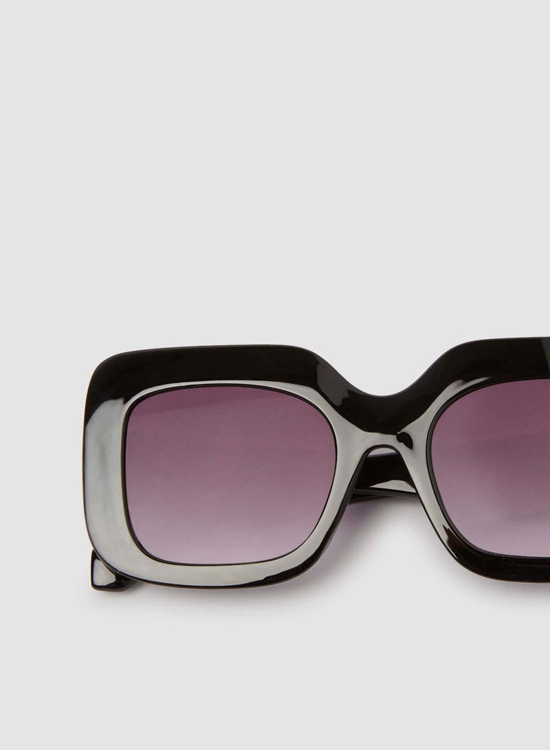 Women's Sunglass With Durable Frame Lens Color Grey Frame Color Black - Image 4