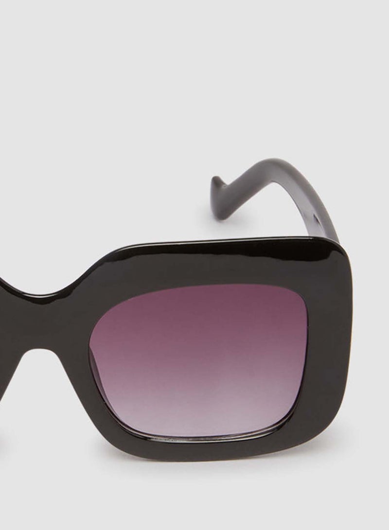 Women's Sunglass With Durable Frame Lens Color Grey Frame Color Black - Image 5