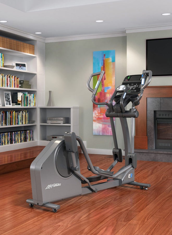 لايف فيتنس E3 Cross-Trainer w/ GO Console 209x87x155cm  - Image 4