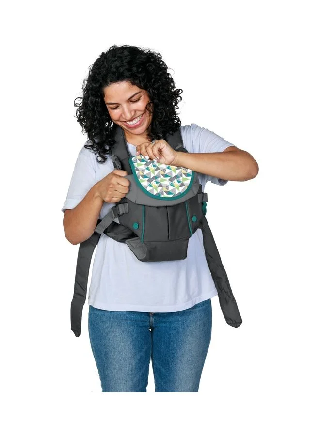 إنفانتينو Swift Classic Carrier with Pocket - 2 Ways to Carry Grey Carrier with Wonder Bib And Essentials Storage Front Pocket, Adjustable Back Strap, Inward And Outward Facing, Easy to Clean Material