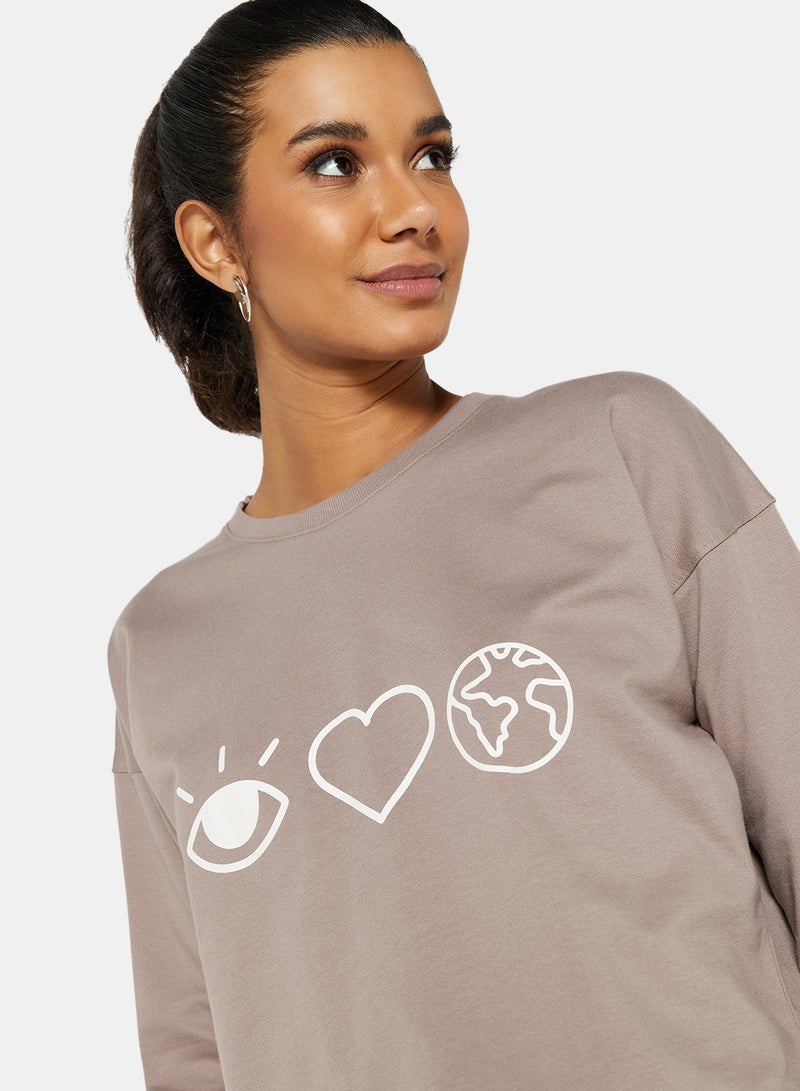Sivvi x D'Atelier - Eco-Friendly Graphic Long Sleeve Loungewear T-Shirt Taupe - Image 1