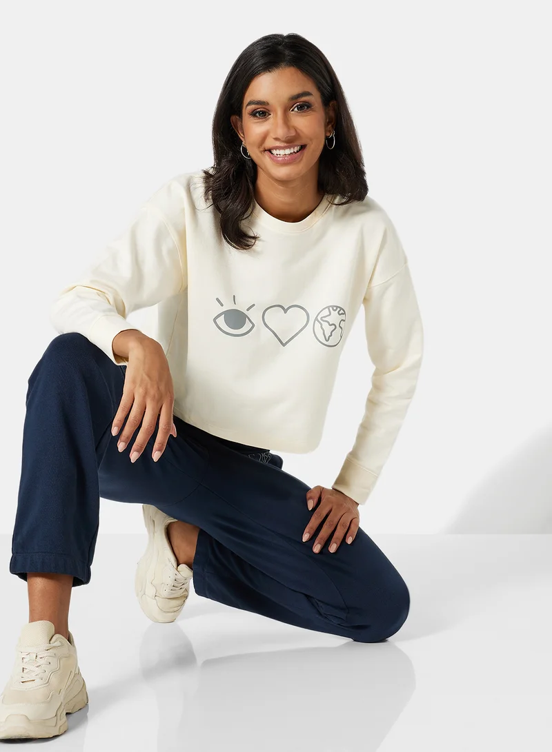 Sivvi x D'Atelier Eco-Friendly Graphic Long Sleeve Loungewear T-Shirt Off White