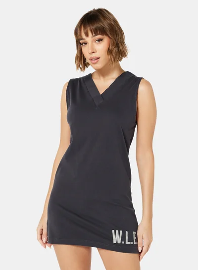 سيفي x دي‘اتيلير ملابس نوم صديقة للبيئة باللون الرمادي الفحمي Charcoal Grey
