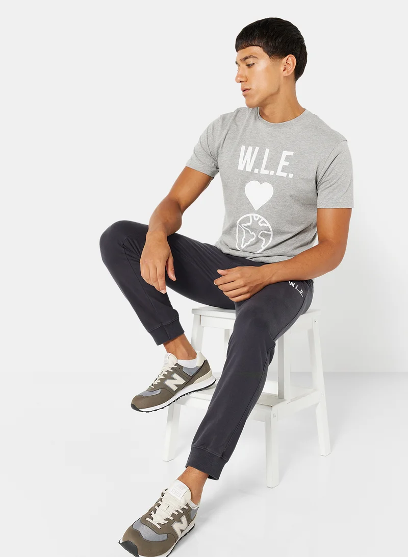 Sivvi x D'Atelier Eco-Friendly Graphic Crew T-Shirt Light Grey
