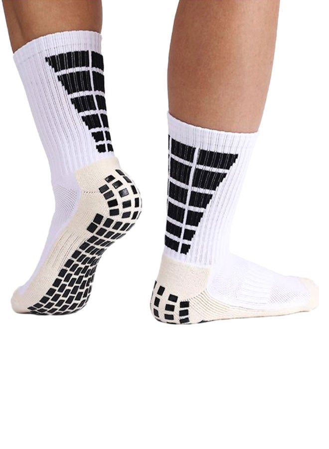 LIXADA Pair Of Anti Slip Football Socks 22x11x4cm 22x11x4cm  - Image 2
