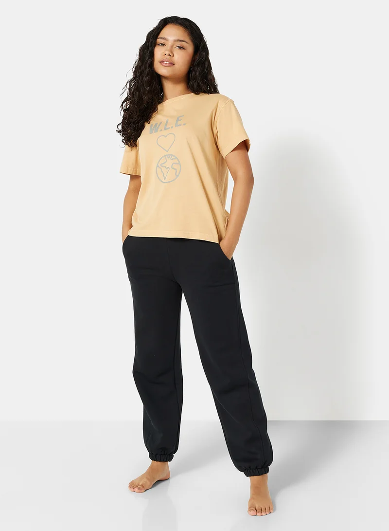 Sivvi x D'Atelier Eco-Friendly Graphic Boxy Loungewear T-Shirt Peach